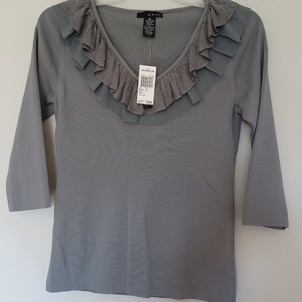 NWT  CRACE  Blouse 3/4 Sleeve. Ruffle.    Sz XL  Dover Gray Women's